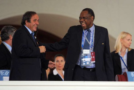  Happy times; but the relationship between Michel Platini (l) and Issa Hayatou has soured of late