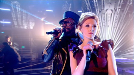 Lucy O’Byrne and coach will-i-am performed a hip-hop take on Habanera, the title character’s introduction aria from Georges Bizet’s Carmen